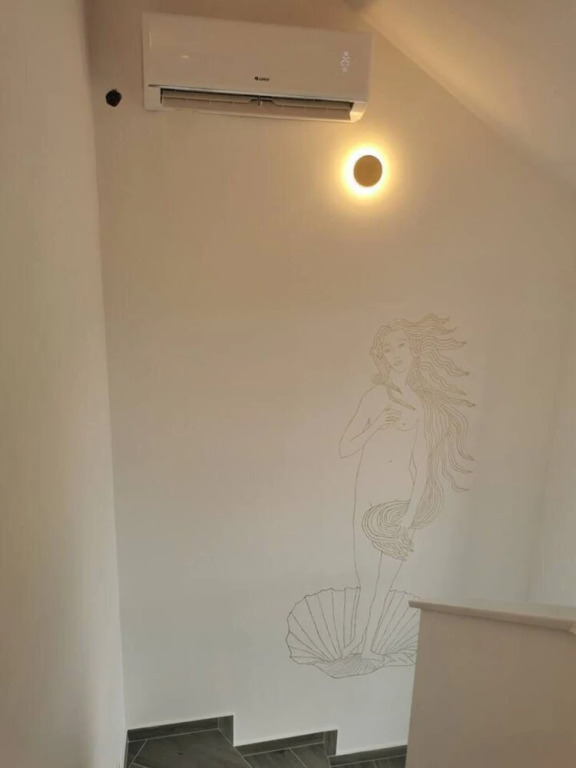 Luxurious 2-bed Appartment in Mandre With Pool
