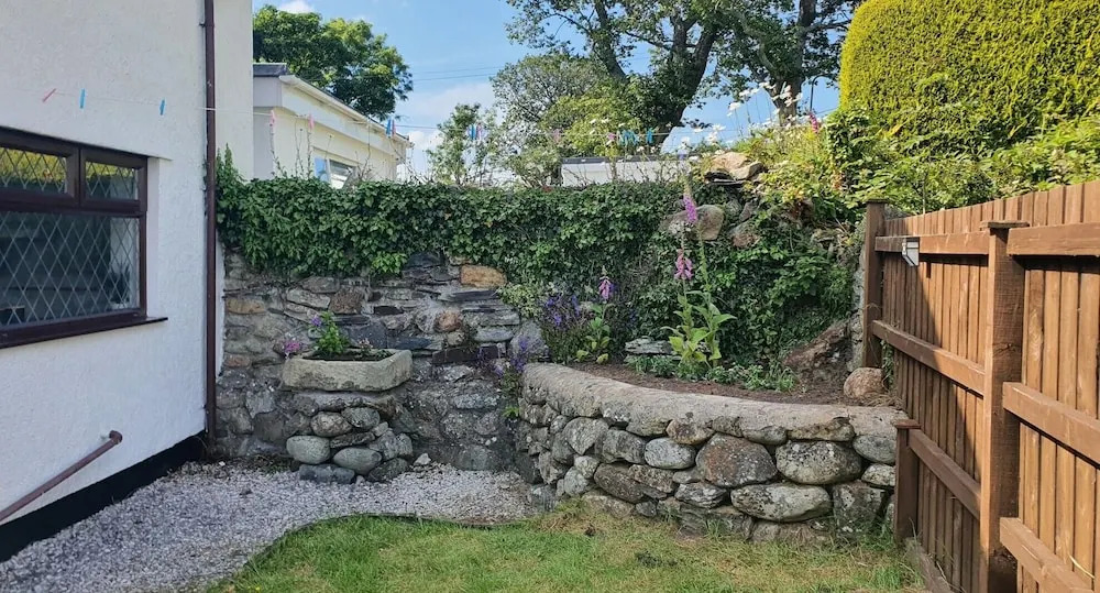Green Cottage
