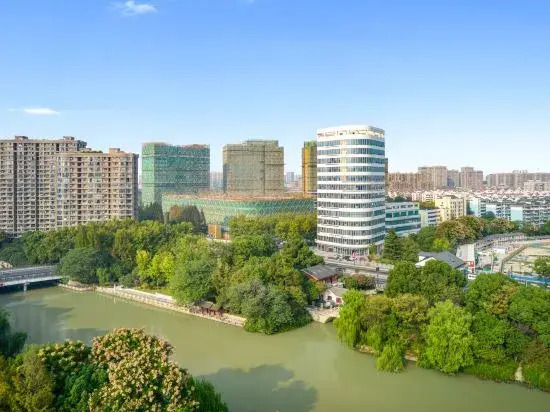 MAX E-sports Hotel (Daguan Xiangjisi Road Branch)