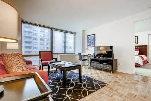 300 East 39th Apartments