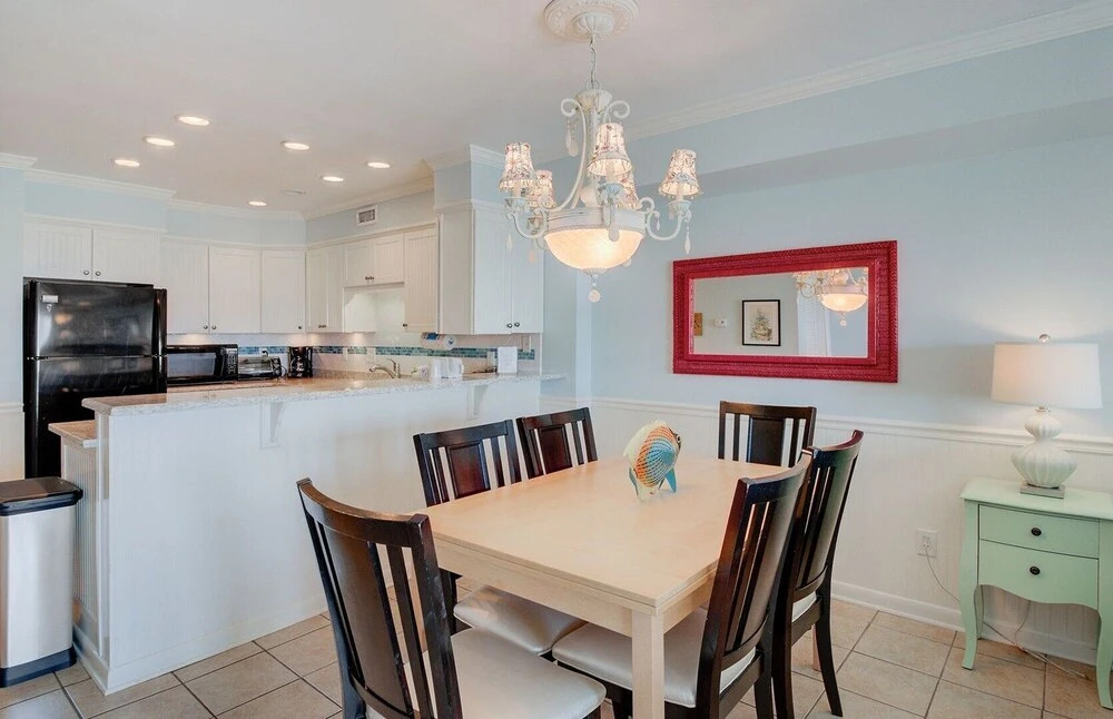 11D Mariners Walk by Avantstay Oceanfront Living Amazing Views! Communal Pool
