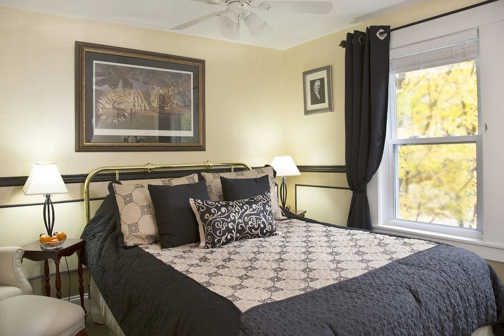 Glynn House Inn