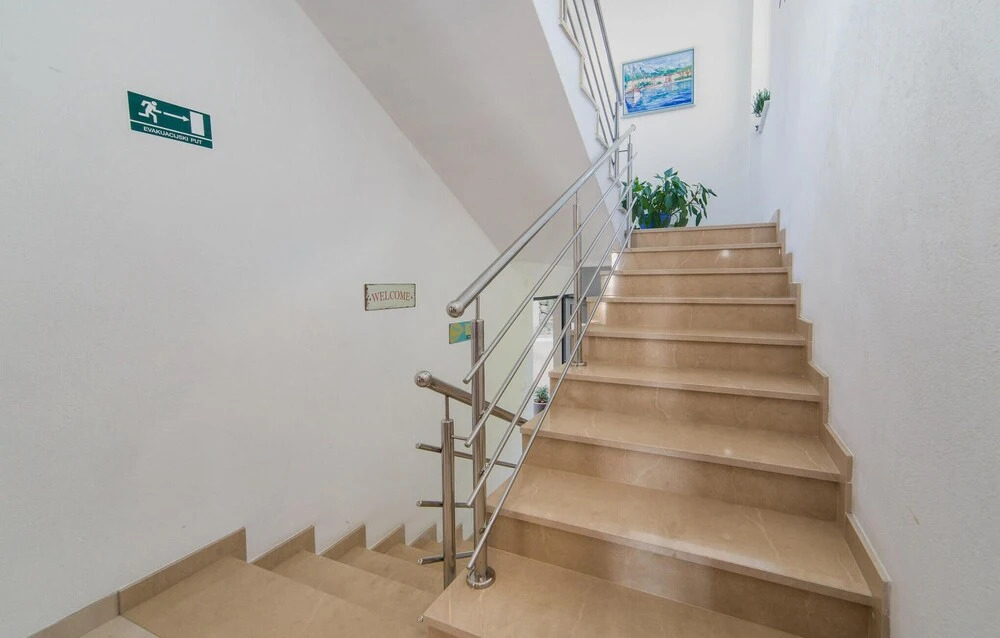 Nice Apartment in Brist With 1 Bedrooms and Wifi