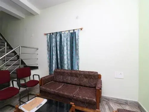 Oyo 19111 Supriya Guest House