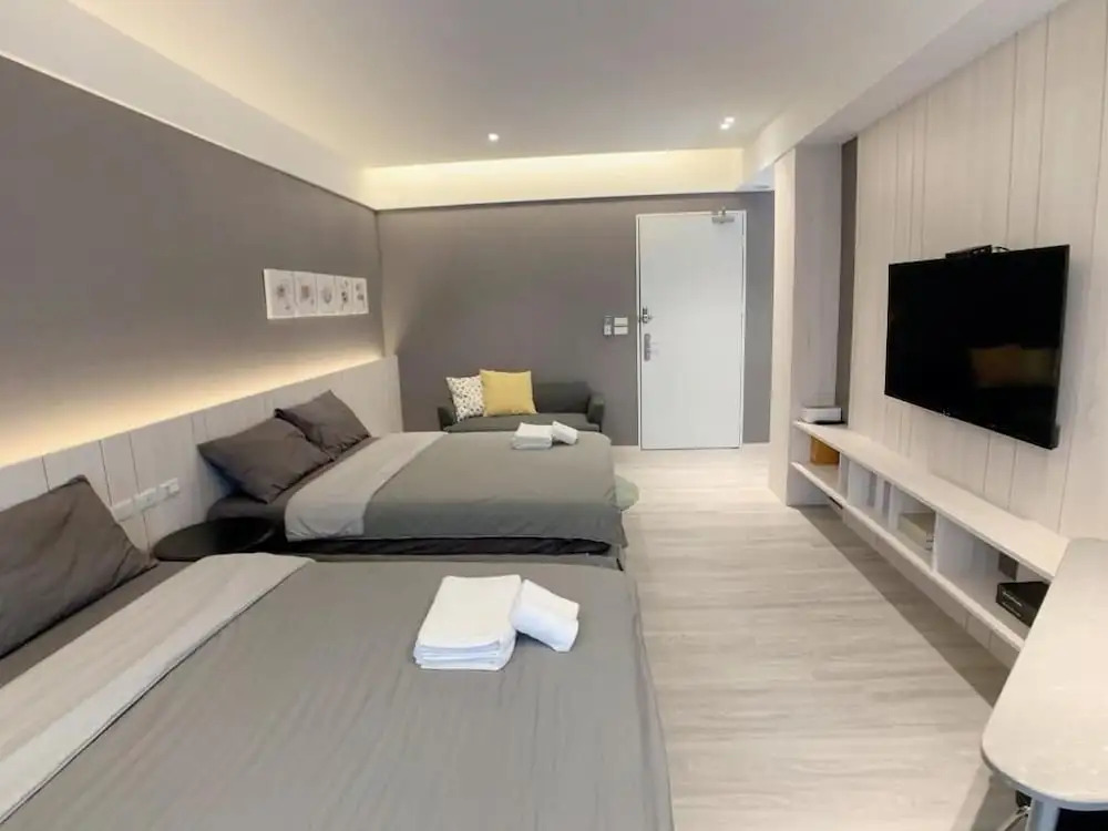 Lea's apartment B