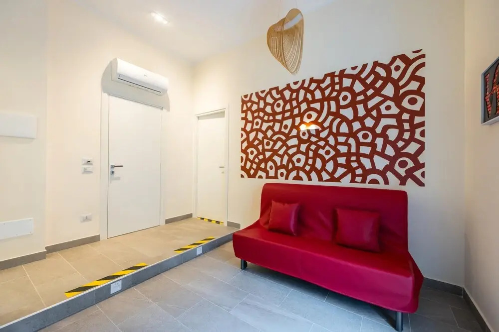 Central Station Housing - Apartment 2 by Wonderful Italy