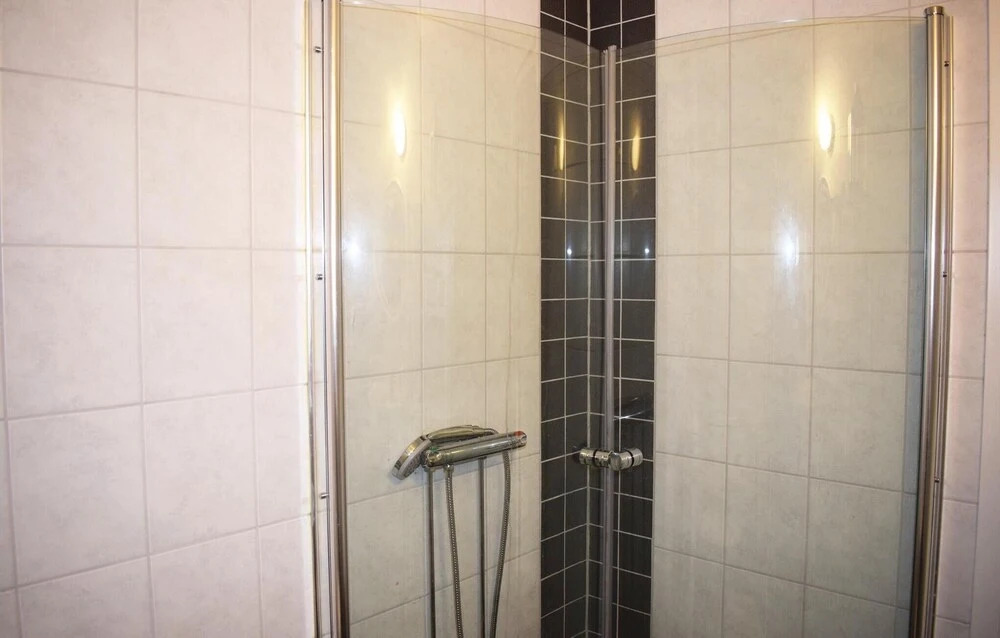 Beautiful Home in Gislaved With 4 Bedrooms and Wifi