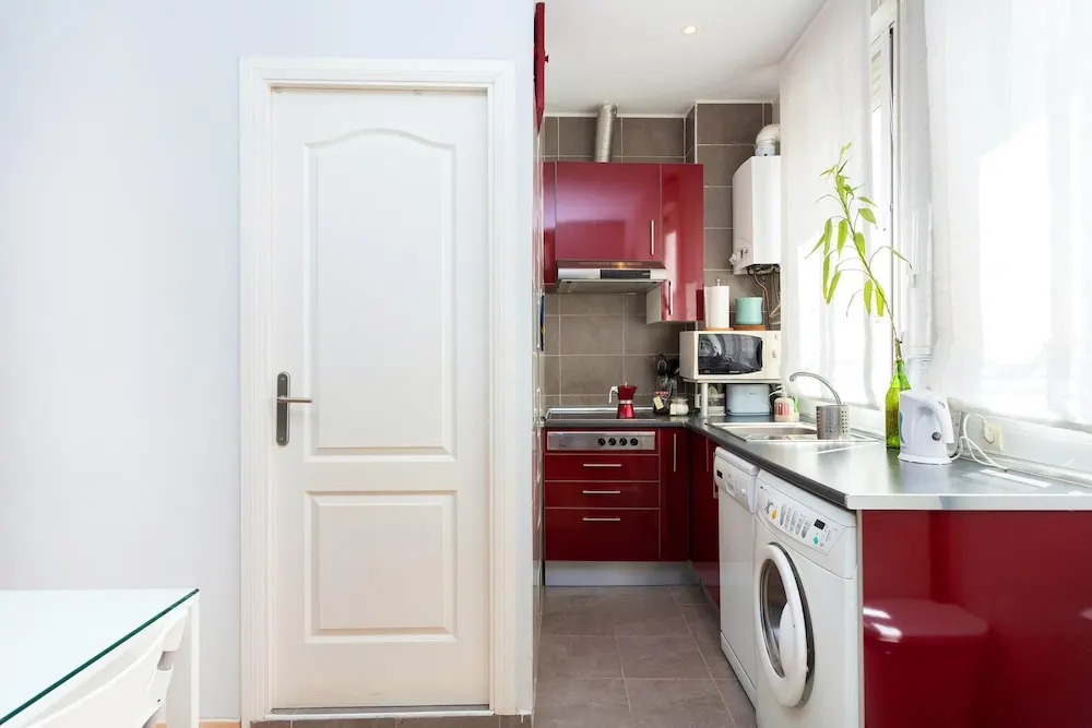 Apartment with 2 Bedrooms in Madrid, with Wifi
