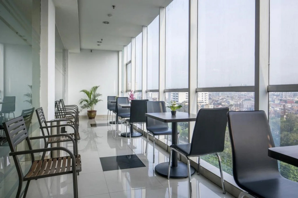 Hotel 88 Grogol by WH