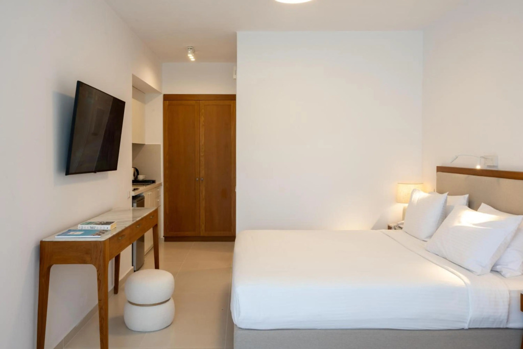 Leptos Panorama Hotel