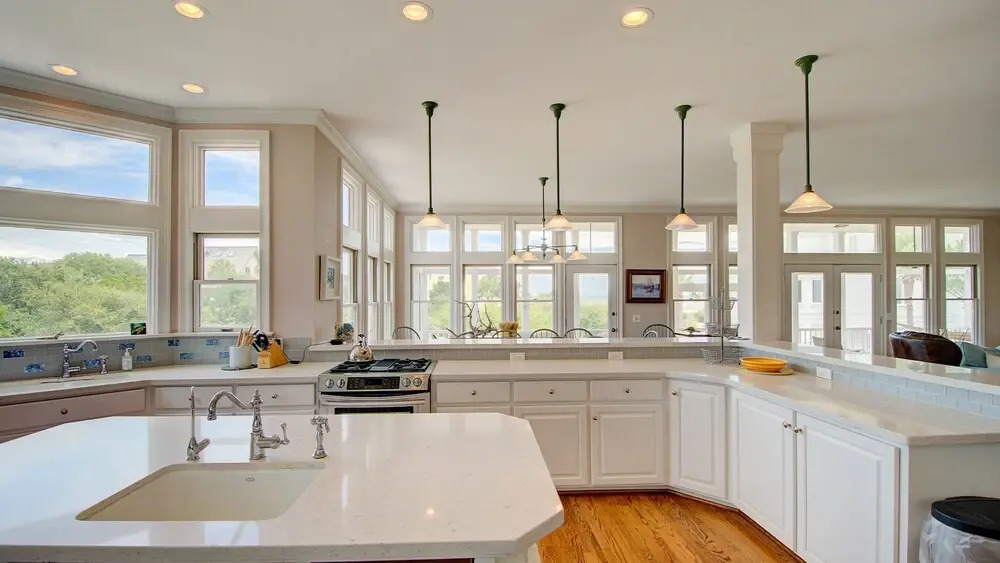 Eastland House by Peace Vacations