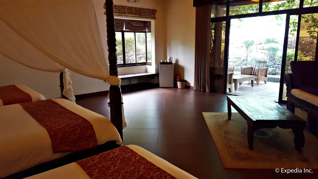 Cintai - Coritos Garden Hotel