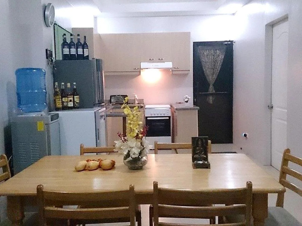 Isyian Beach House Retreat