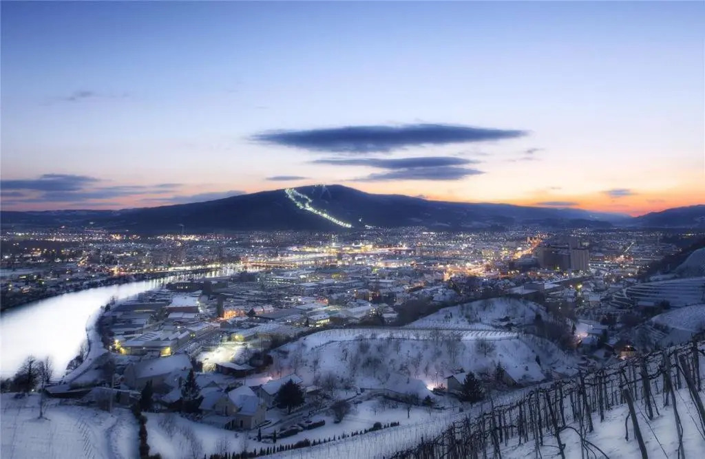 Stara lipa Tašner Rooms with Free Parking & Kitchen & Garage