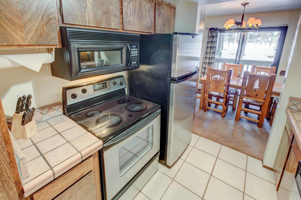 Sunshine Village 119 - One Bedroom Condo