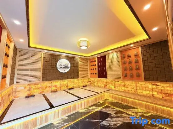 Ousika International Hotel (Dongguan Huangjiang Woerma Tianhong Mall)