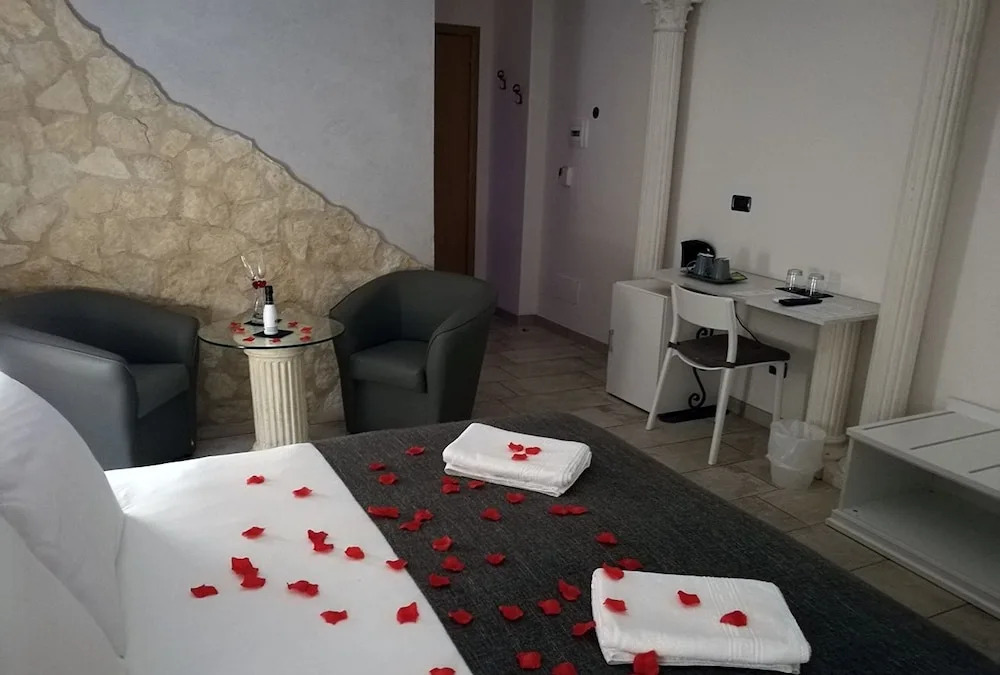 Mirabilia Guest House