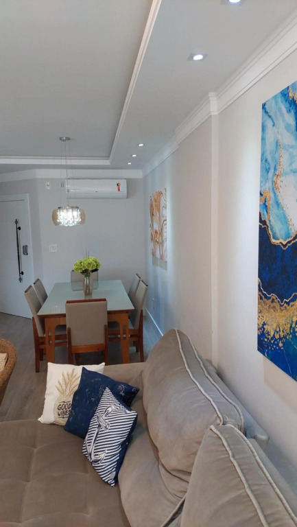Apartamento fino acabamento 3 suítes e 2 garagens