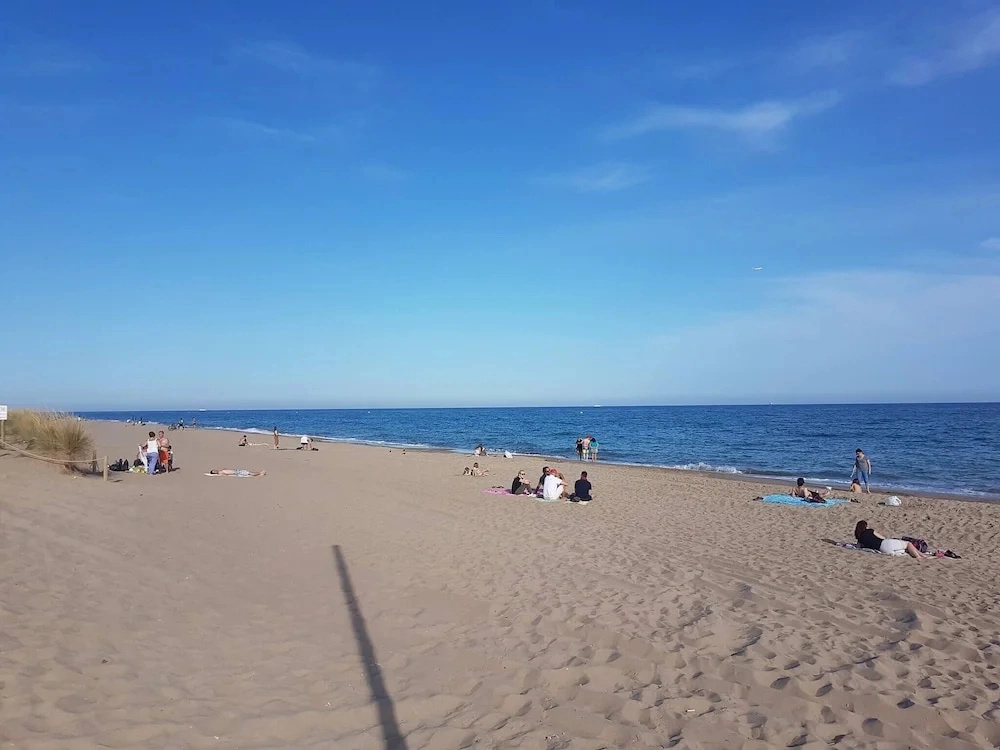 Gava Mar Apartment With Beach View