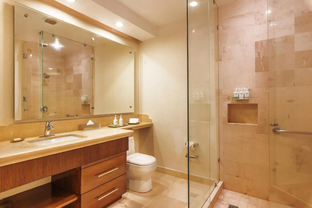 Grand Miramar All Luxury Suites & Residences