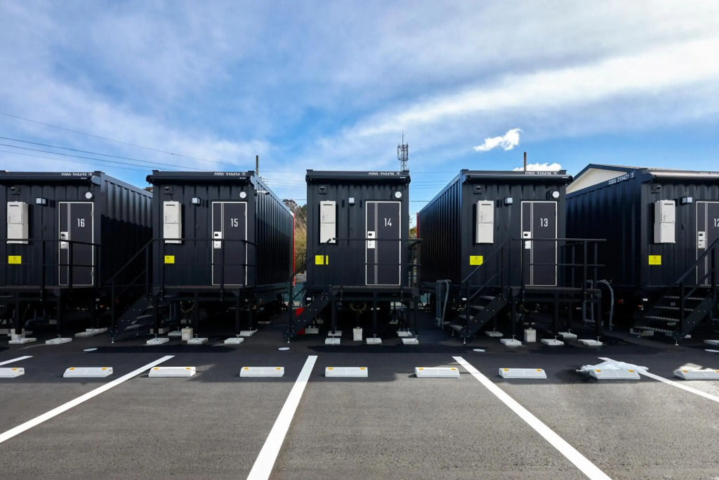 HOTEL R9 The Yard Inabe