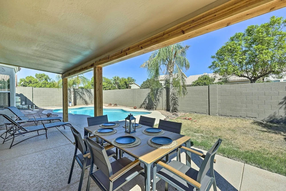 Private Pool & Fenced Yard: Phoenix Home