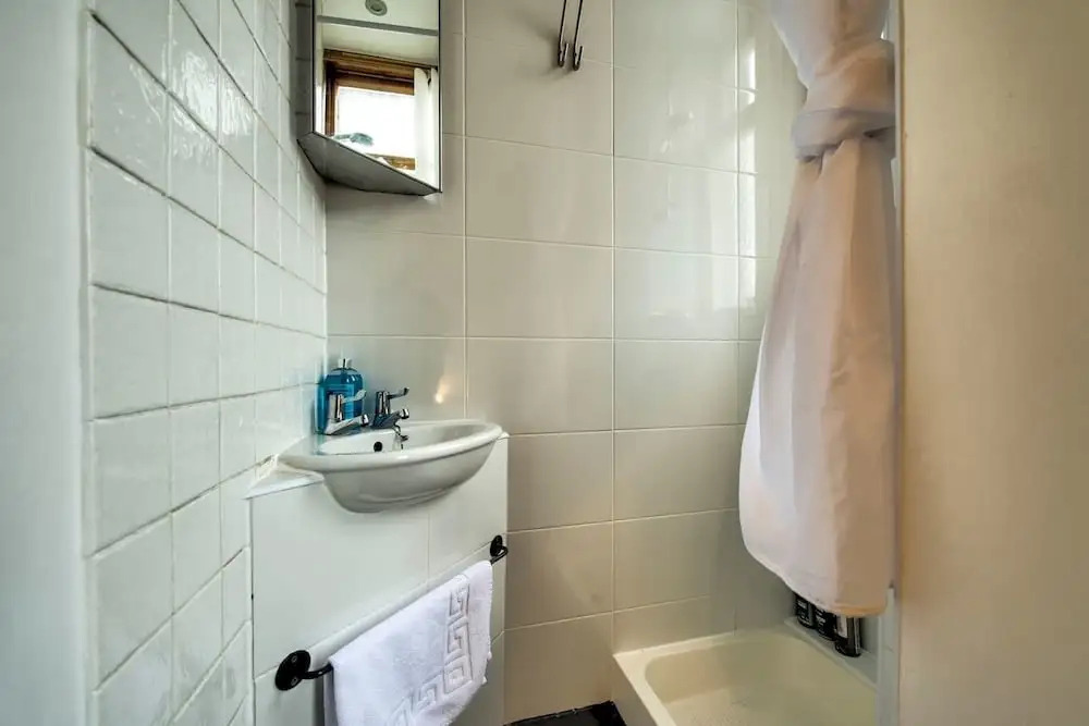 Lovely Central 1BR Flat in Prime Festival Location