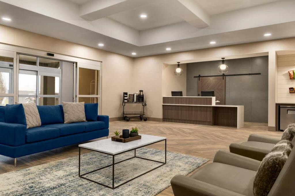 Canalta Hotel Airdrie