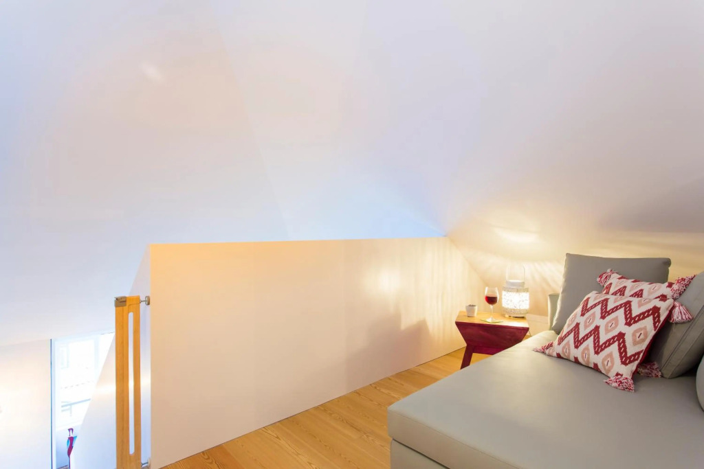Leisure Luxury Downtown Duplex Lisbon by Altido