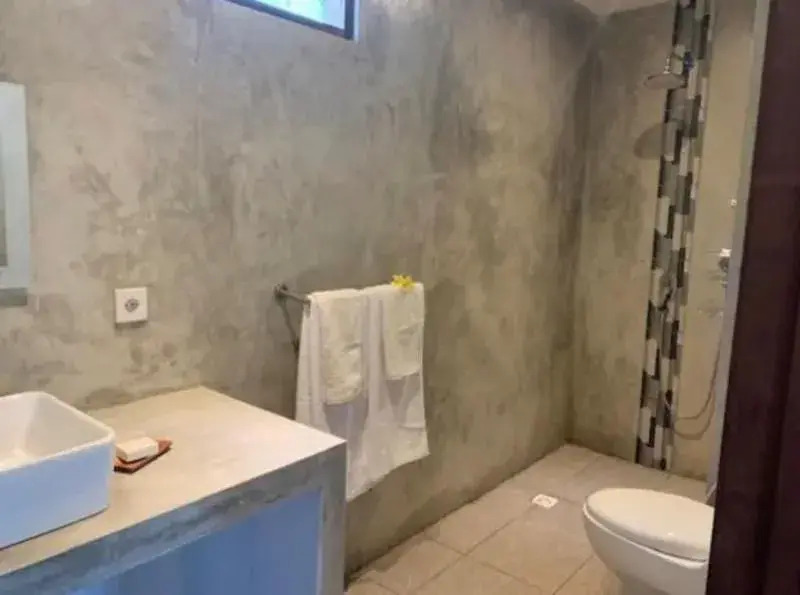 3 Monkeys Lembongan Studio apartments gym recovery centre