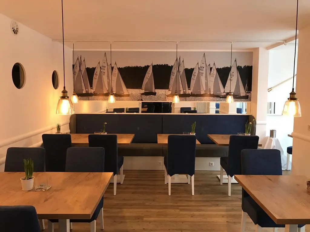 Victoria Suites