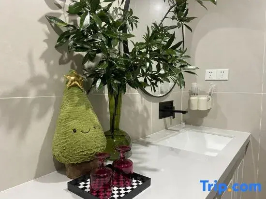 Guli Homestay (Zhangjiajie 72 Wonder Tower)