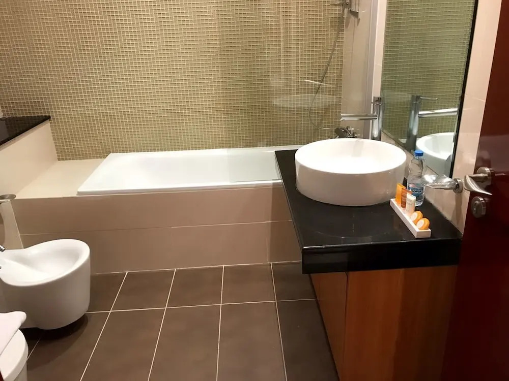 Yanjoon Holiday Homes - Marina Heights