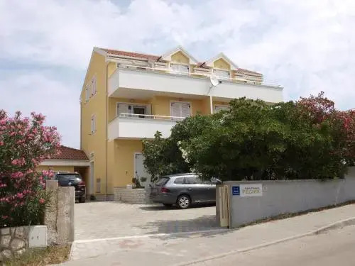 Apartments Pink house
