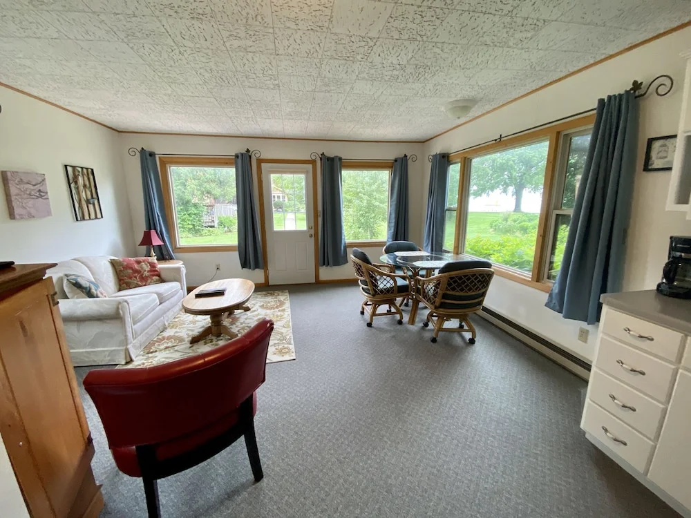 Peters Sunset Beach Resort and Golf