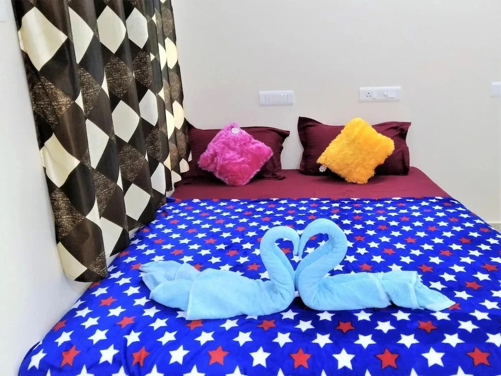 Krish Rooms And Stay