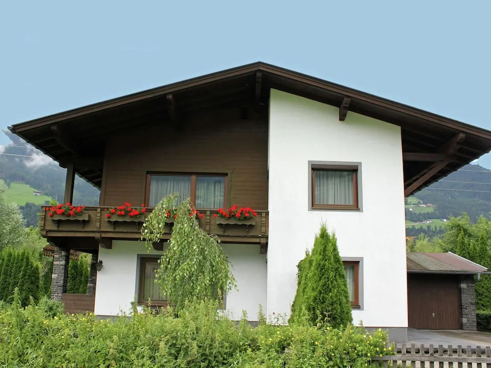 Modern Cottage Near Ski Area in Stumm