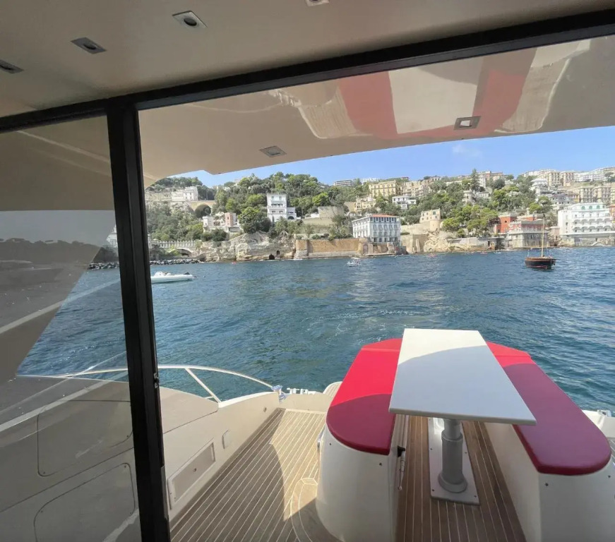Yacht Lakura 55