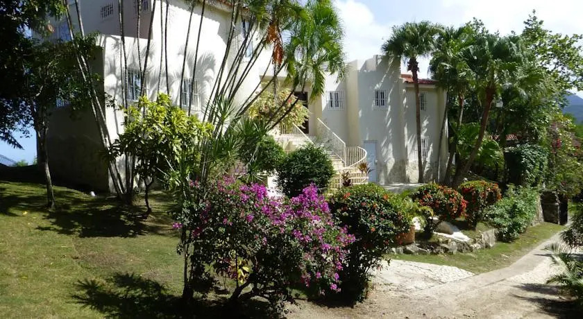 Villa Tesoro