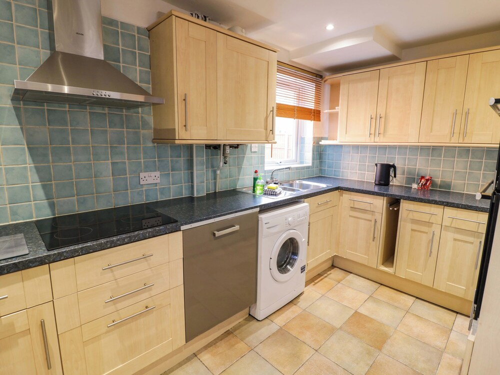 7 Waverton Mews