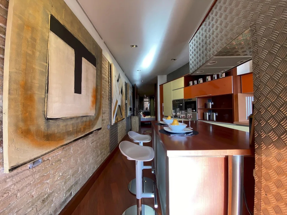 Luminous Designer Loft Style Apt Eixample Views By Myrentalhost