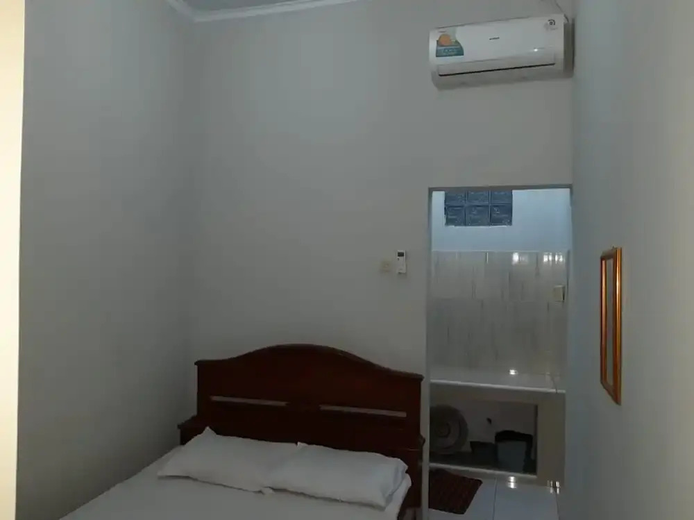OYO 2500 Gassani Guest House