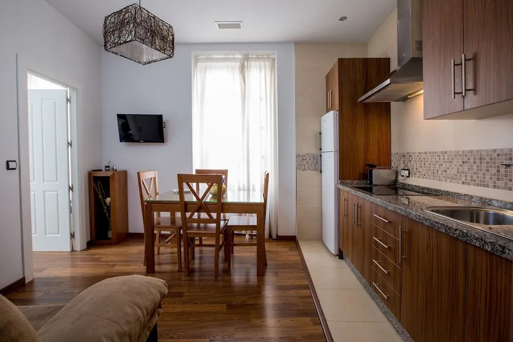 Apartamentos Lonja del Marques