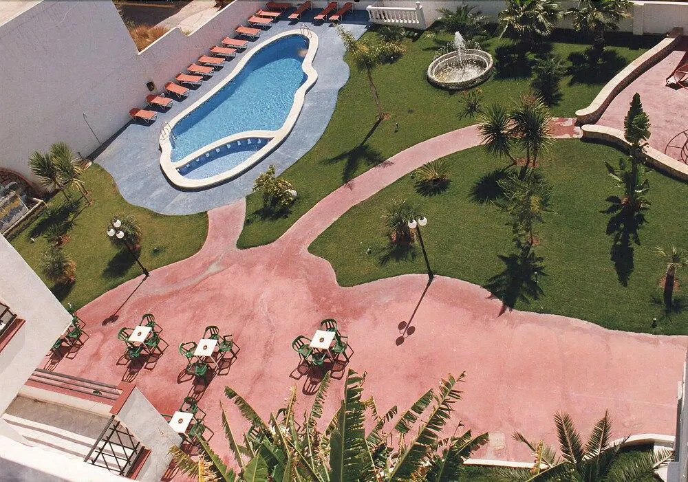 HOTEL MIRAMAR