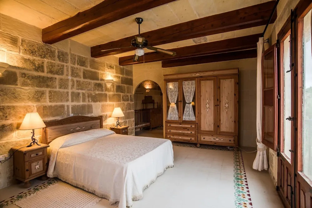 Ta Karmni Farmhouse