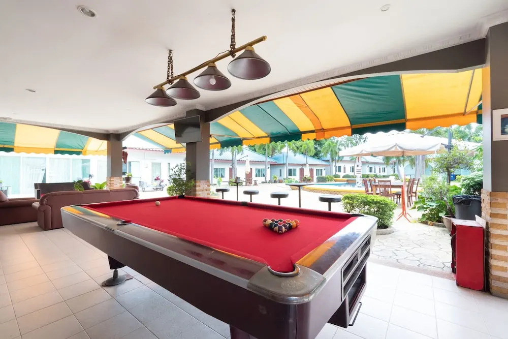 Rendezvous Resort Pattaya(รองเดวู รีสอร์ท พัทยา)