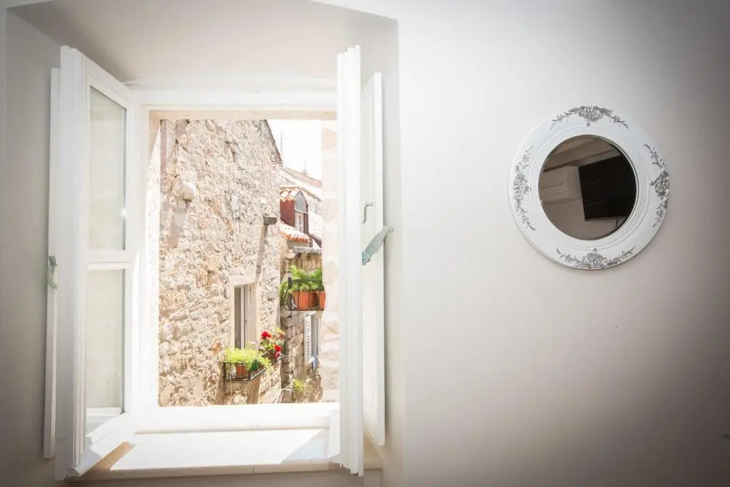 Studio Apartments Sonatina