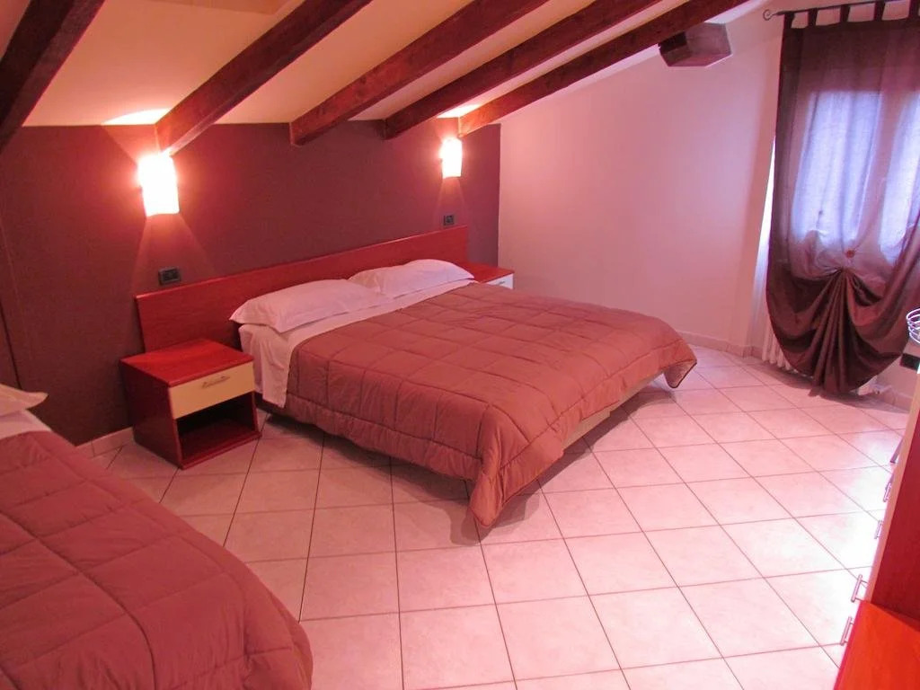 Hotel Emiliana