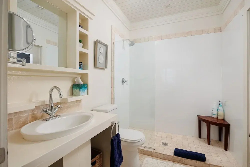 One Palm Hill villa