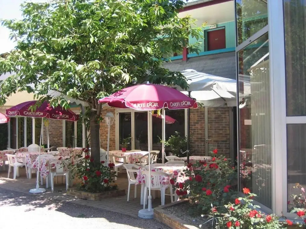 Hotel Restaurant Les Deux Sapins